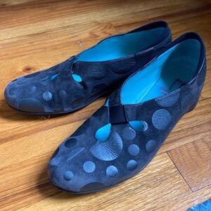 Thierry Rabotin Polka Dot Wedge Shoe 39 US 8 Womens Slip On Made in Italy